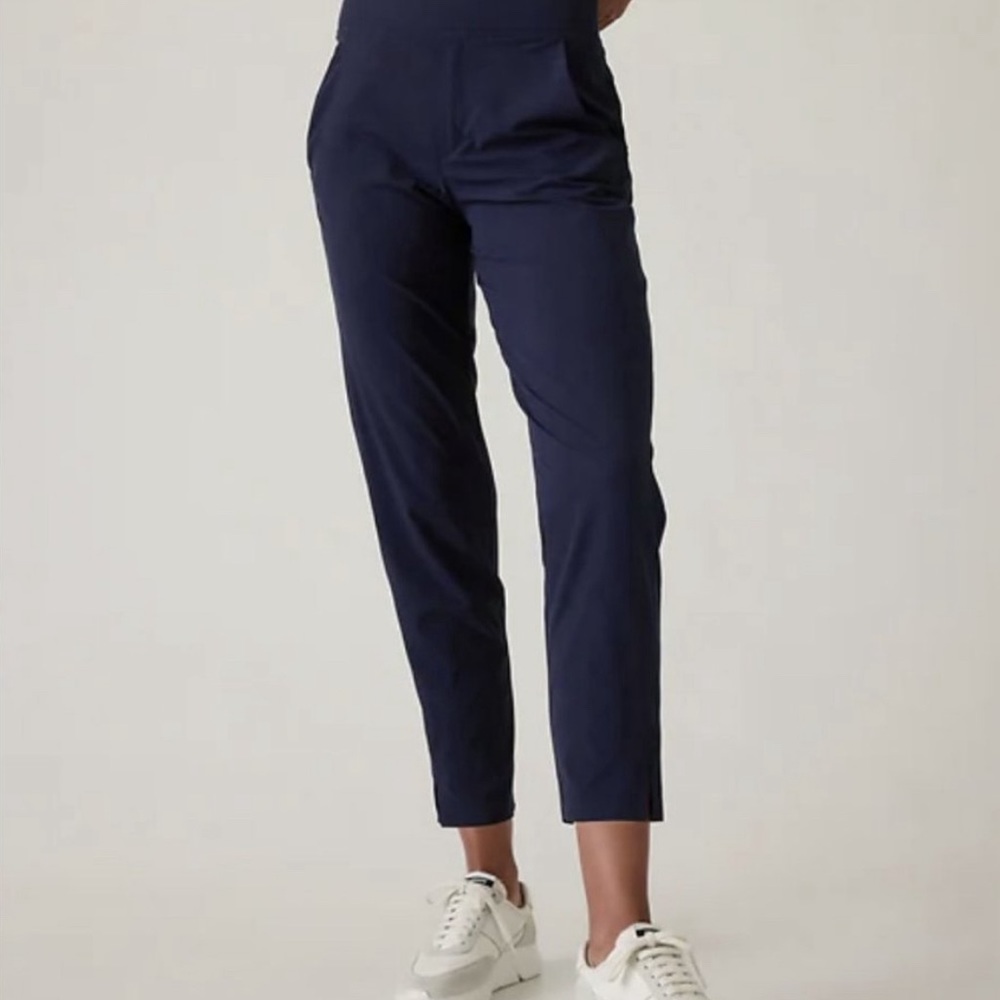 Athleta Brooklyn Mid Rise Ankle Pant Navy Blue Lightweight Ribbed Size 10